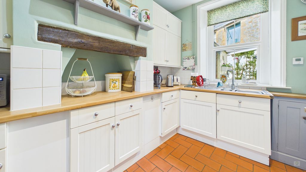 4 bed house for sale in West Street, Stoke-Sub-Hamdon  - Property Image 13