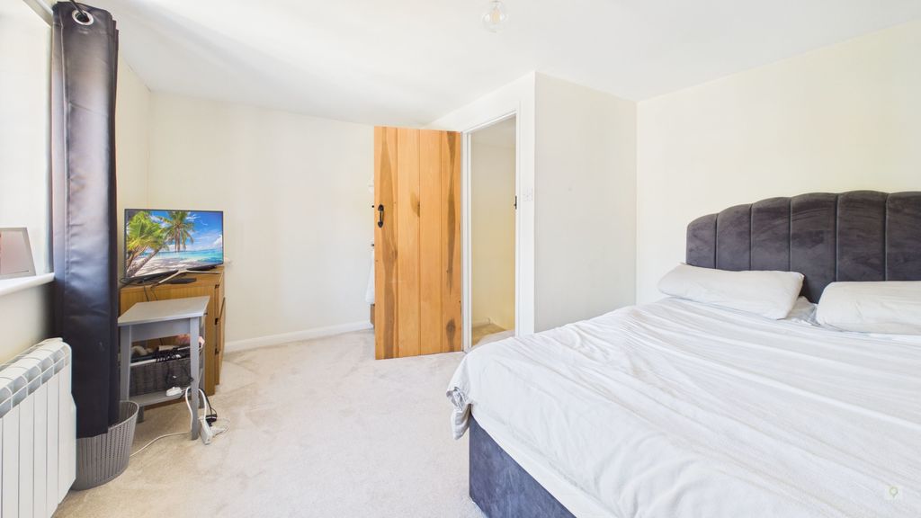 2 bed house for sale in Denzil Close, Yeovil 5