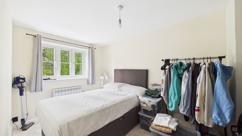 2 bed house for sale in Denzil Close, Yeovil  - Property Image 7