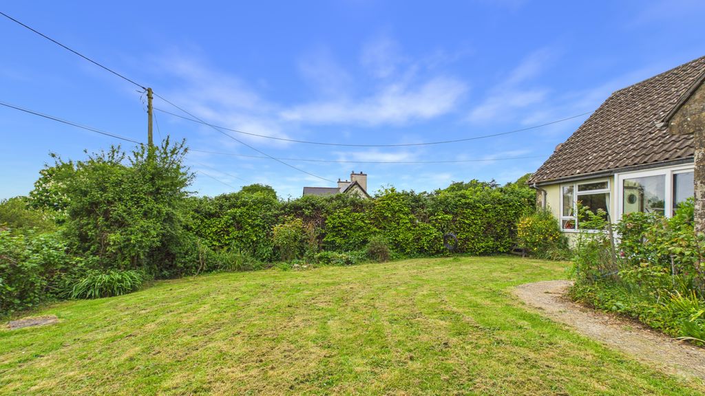 3 bed bungalow for sale in Park Lane, Crewkerne 13