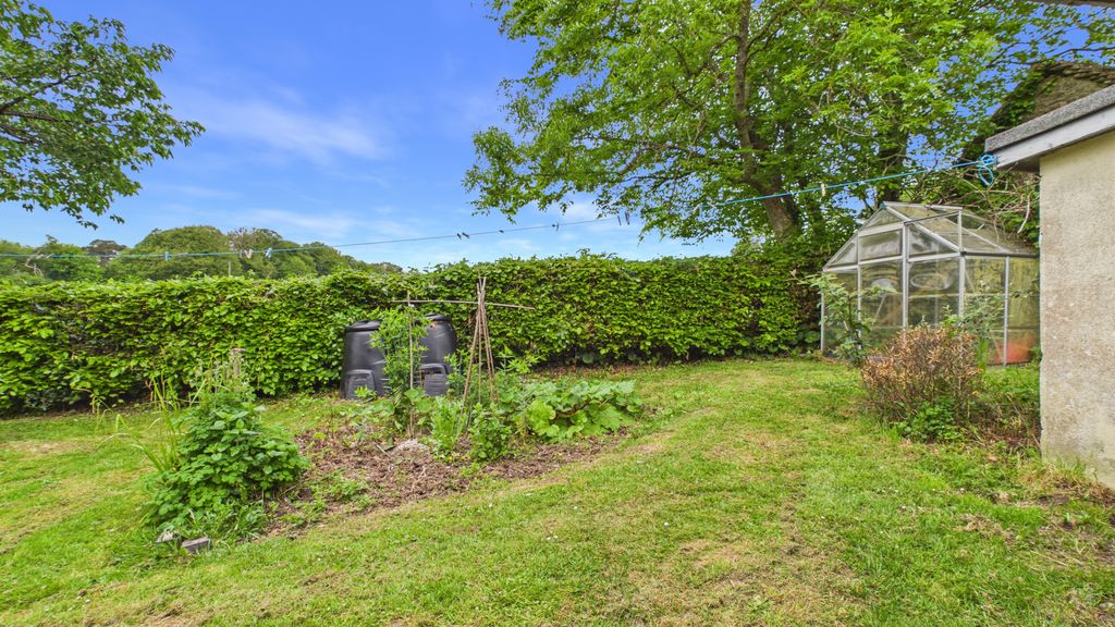 3 bed bungalow for sale in Park Lane, Crewkerne  - Property Image 13