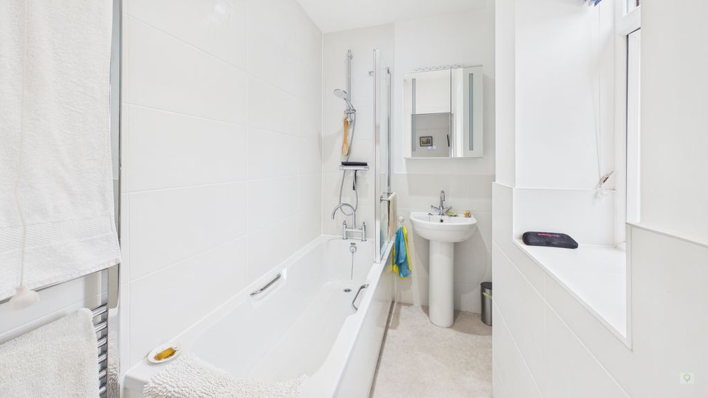 3 bed house for sale in Thorney Road, Kingsbury Episcopi  - Property Image 8