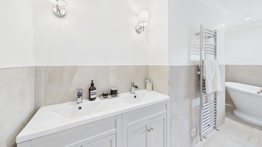 4 bed house for sale in Hinton Close, Hinton St. George 20