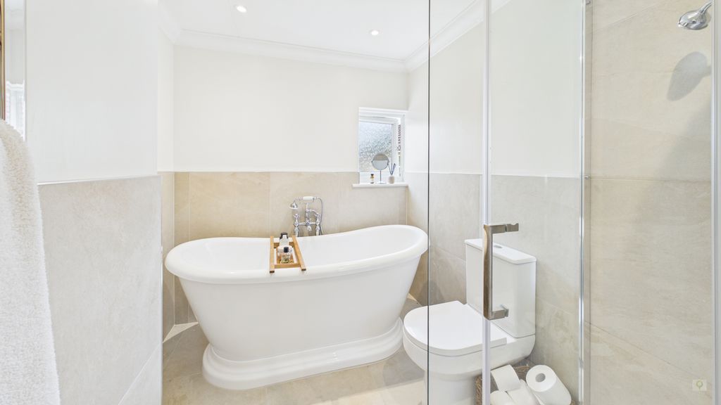 4 bed house for sale in Hinton Close, Hinton St. George 21