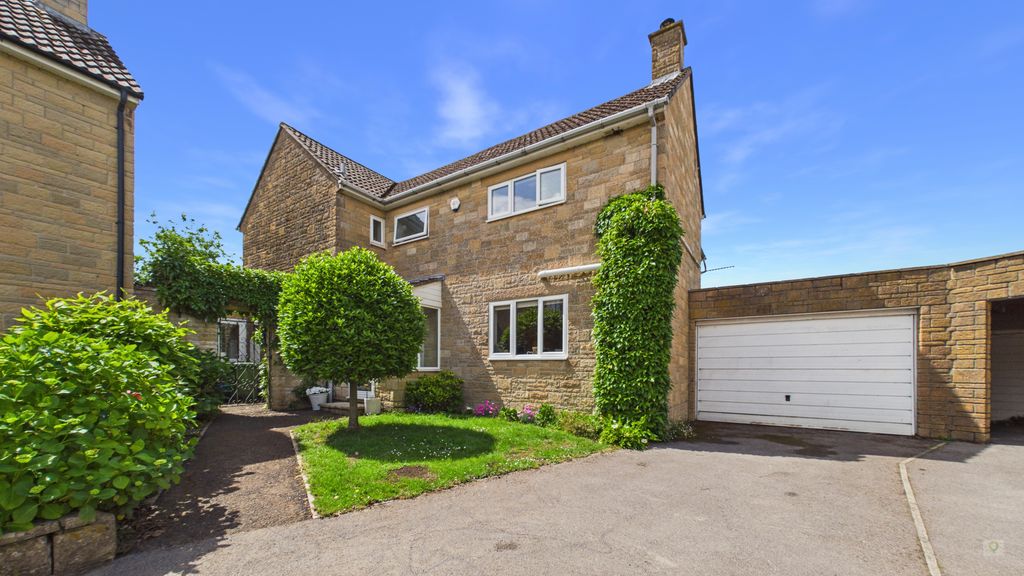 4 bed house for sale in Hinton Close, Hinton St. George  - Property Image 1