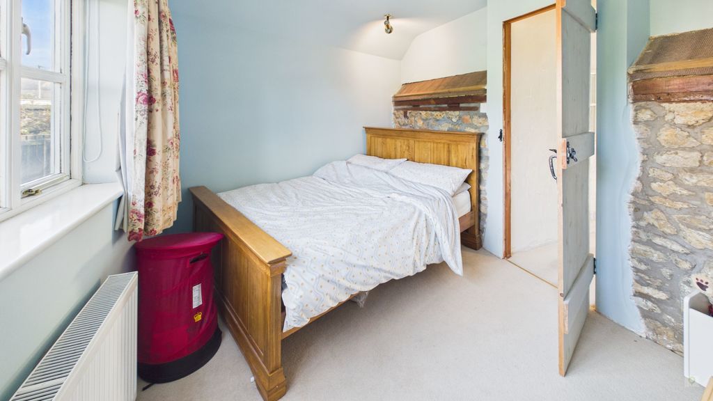 2 bed cottage for sale in North Street, Crewkerne 19