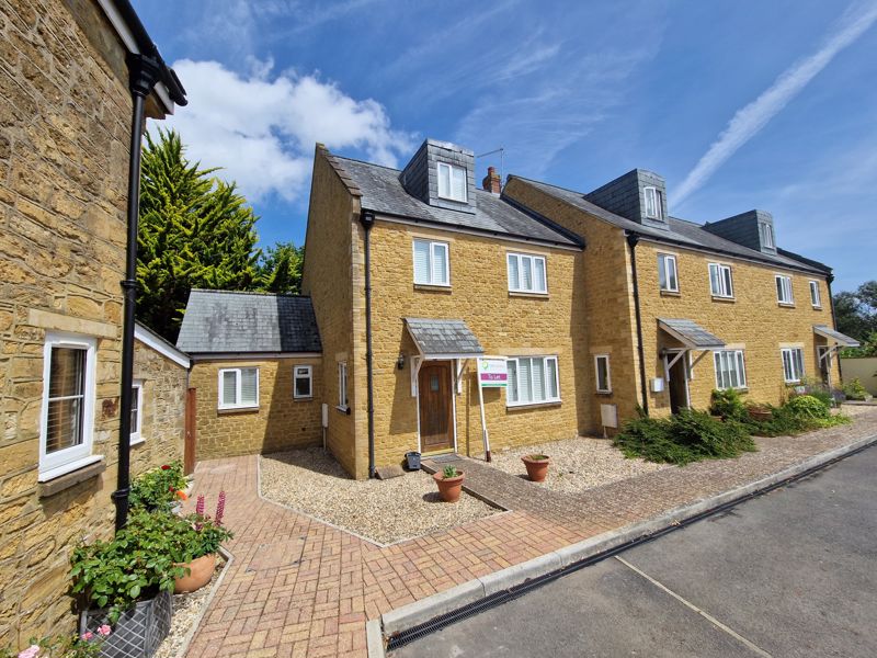 3 bed for sale in North Street, South Petherton  - Property Image 1