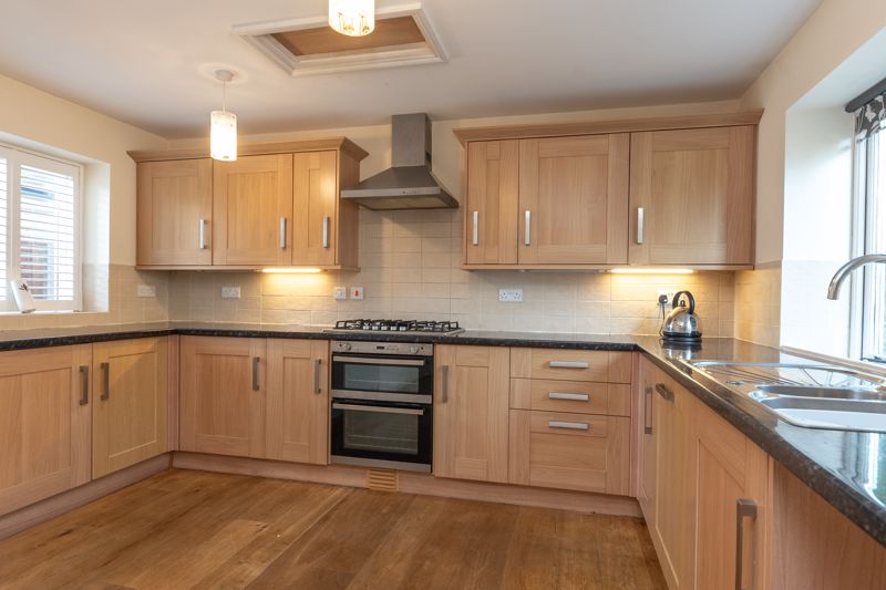 3 bed for sale in North Street, South Petherton 3