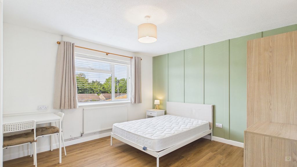 1 bed to rent in Abbots Way, Yeovil, BA21