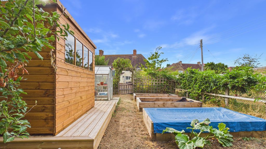 2 bed house for sale in Montacute Road, Yeovil  - Property Image 24