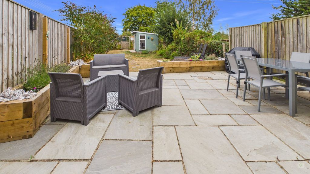 2 bed house for sale in Montacute Road, Yeovil  - Property Image 8