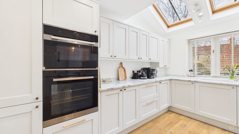 4 bed to rent in Brocks Mount, Stoke-Sub-Hamdon 3
