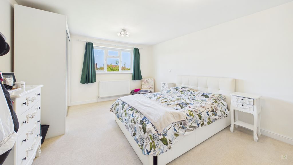 5 bed house for sale in Beaufort Gardens, South Petherton  - Property Image 16