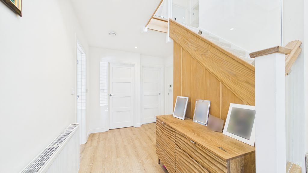 5 bed house for sale in Beaufort Gardens, South Petherton 13