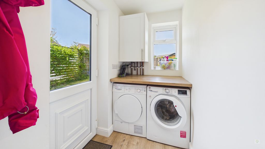 5 bed house for sale in Beaufort Gardens, South Petherton 6