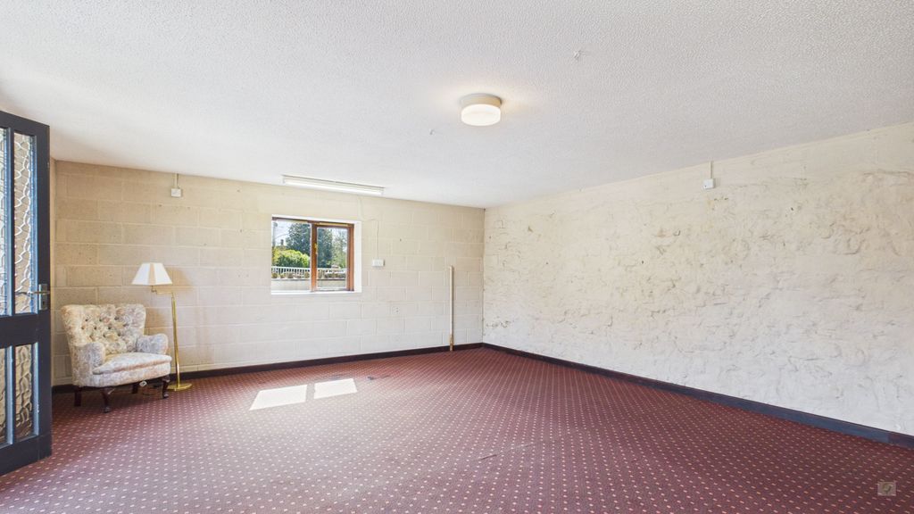 3 bed house for sale in North Street, South Petherton 21