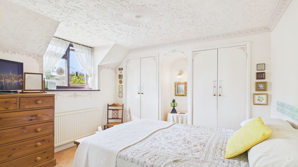 3 bed house for sale in North Street, South Petherton 12