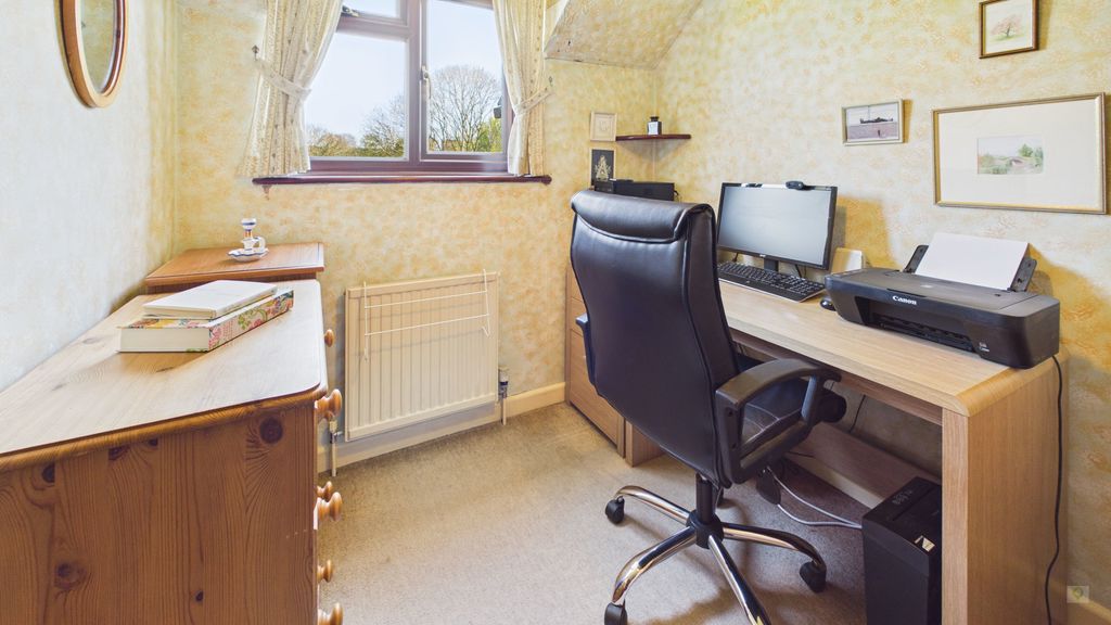 3 bed house for sale in North Street, South Petherton 13