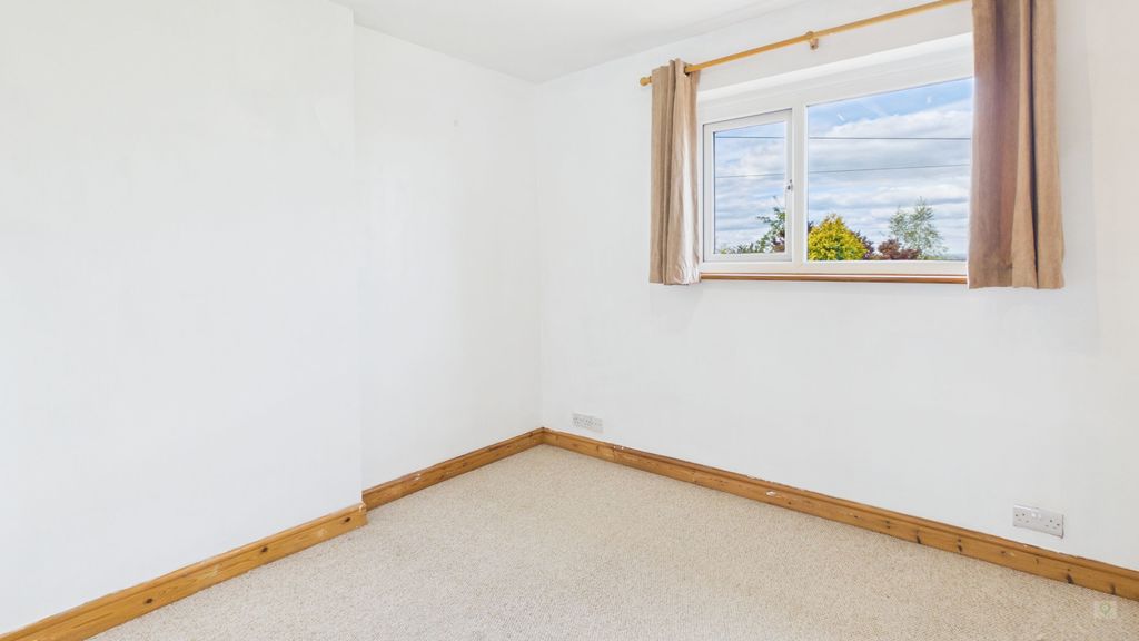 4 bed house to rent in Witcombe Lane, Martock 5