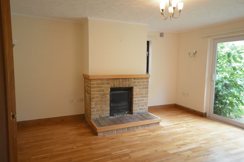 4 bed house to rent in Cat Street, Stoke-Sub-Hamdon 2