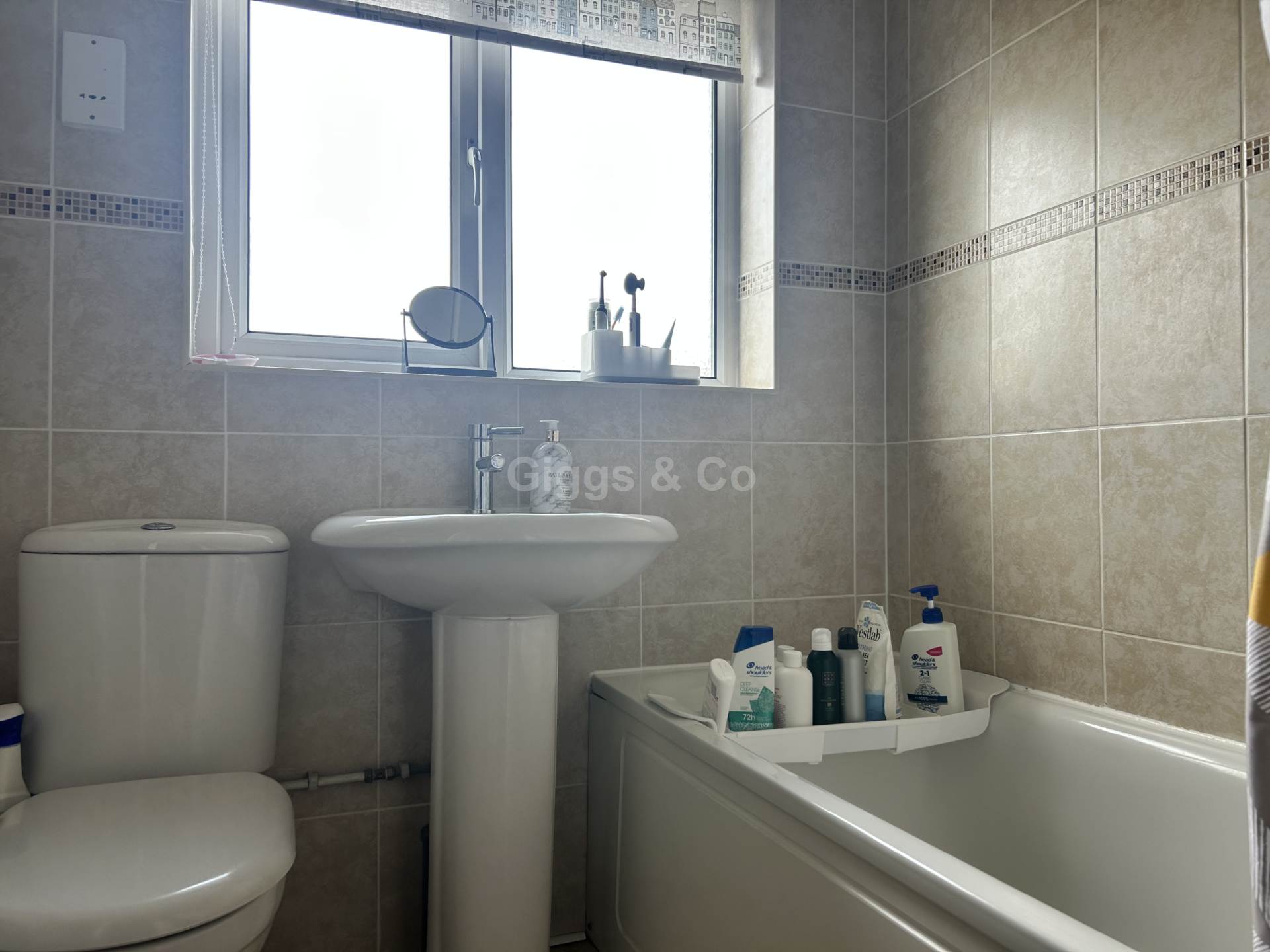 2 bed house to rent in Caernarvon Road, St Neots 12