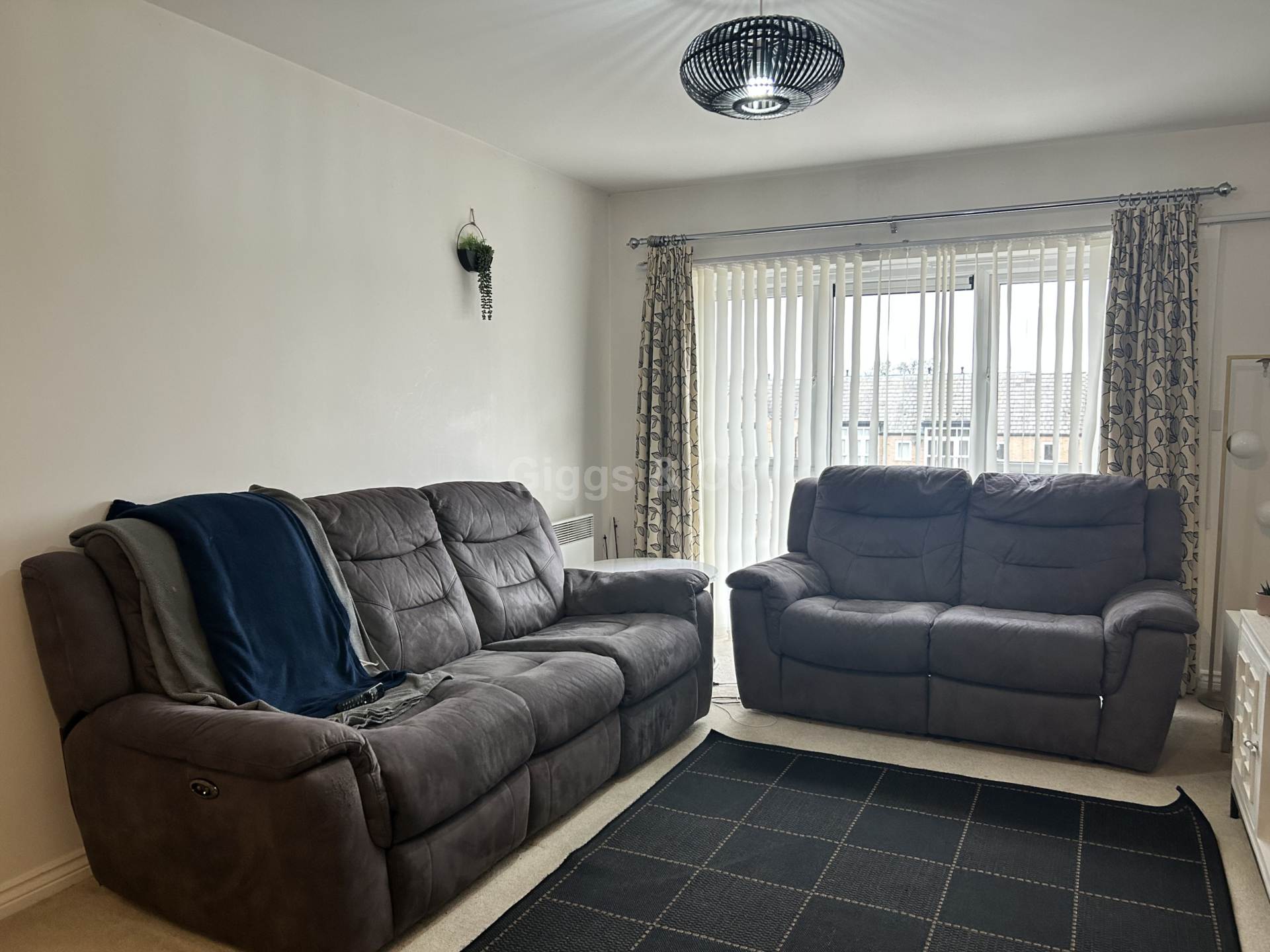 2 bed flat to rent in Marbled White Court, St Neots  - Property Image 4