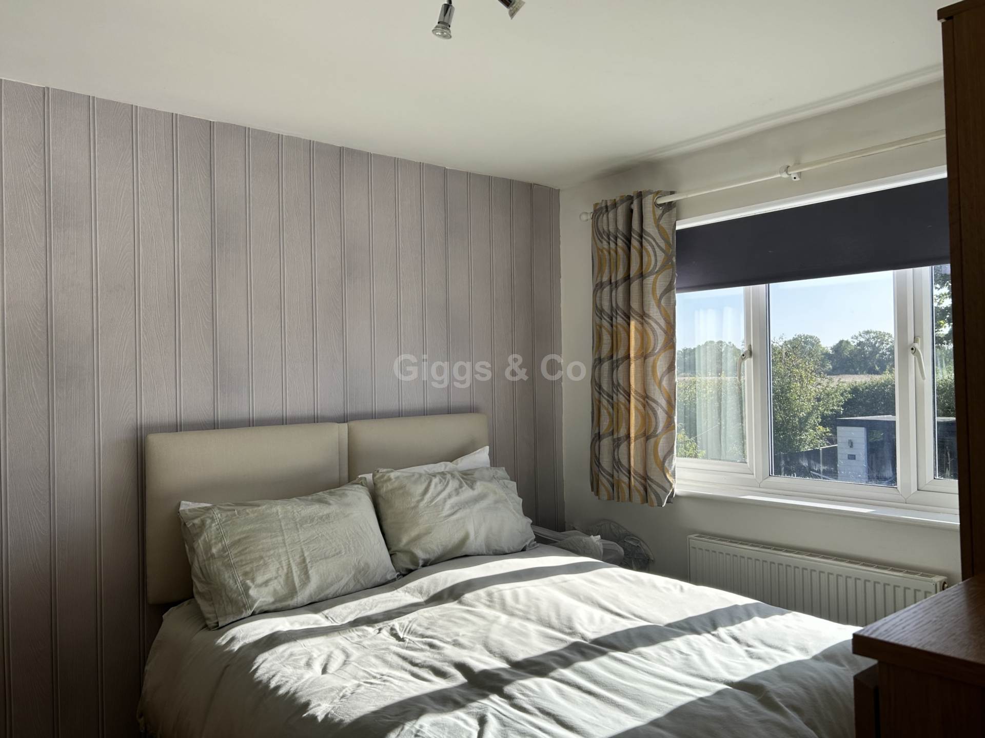 3 bed semi-detached house to rent in Brook Road, St Neots  - Property Image 11