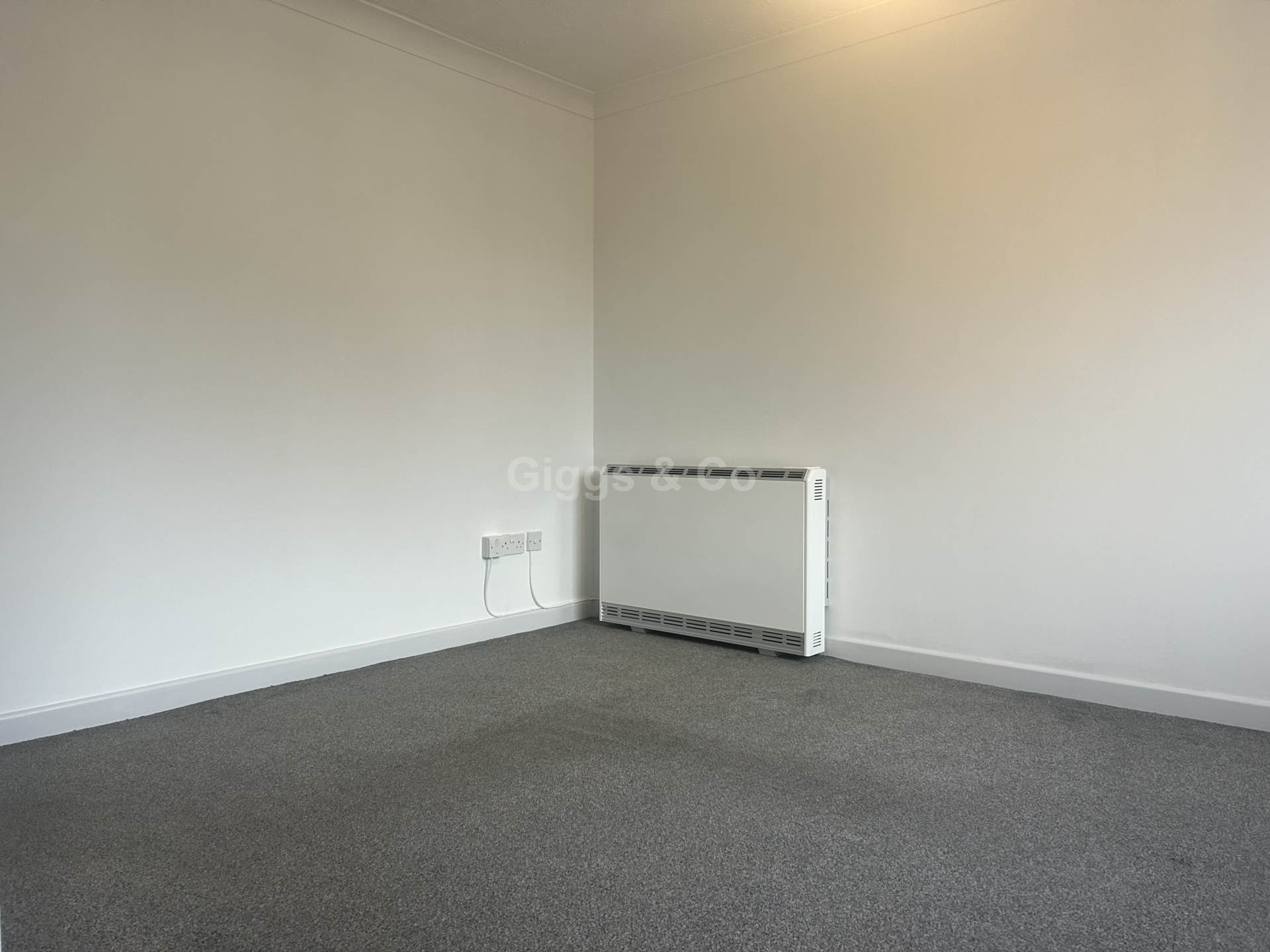 1 bed flat to rent in East Street, St Neots 3