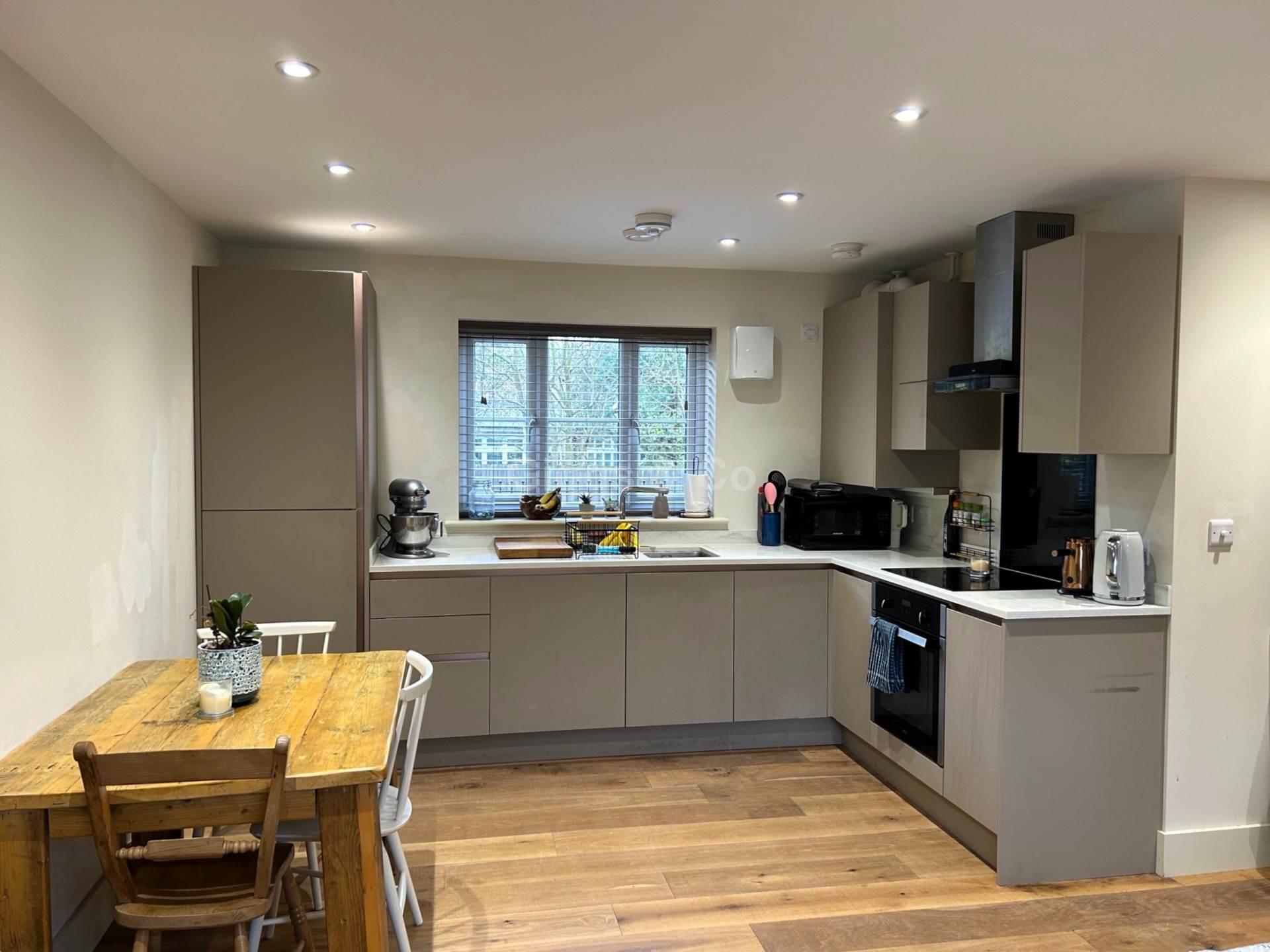 2 bed flat to rent in Hopbine Yard, East Street, St Ives 1