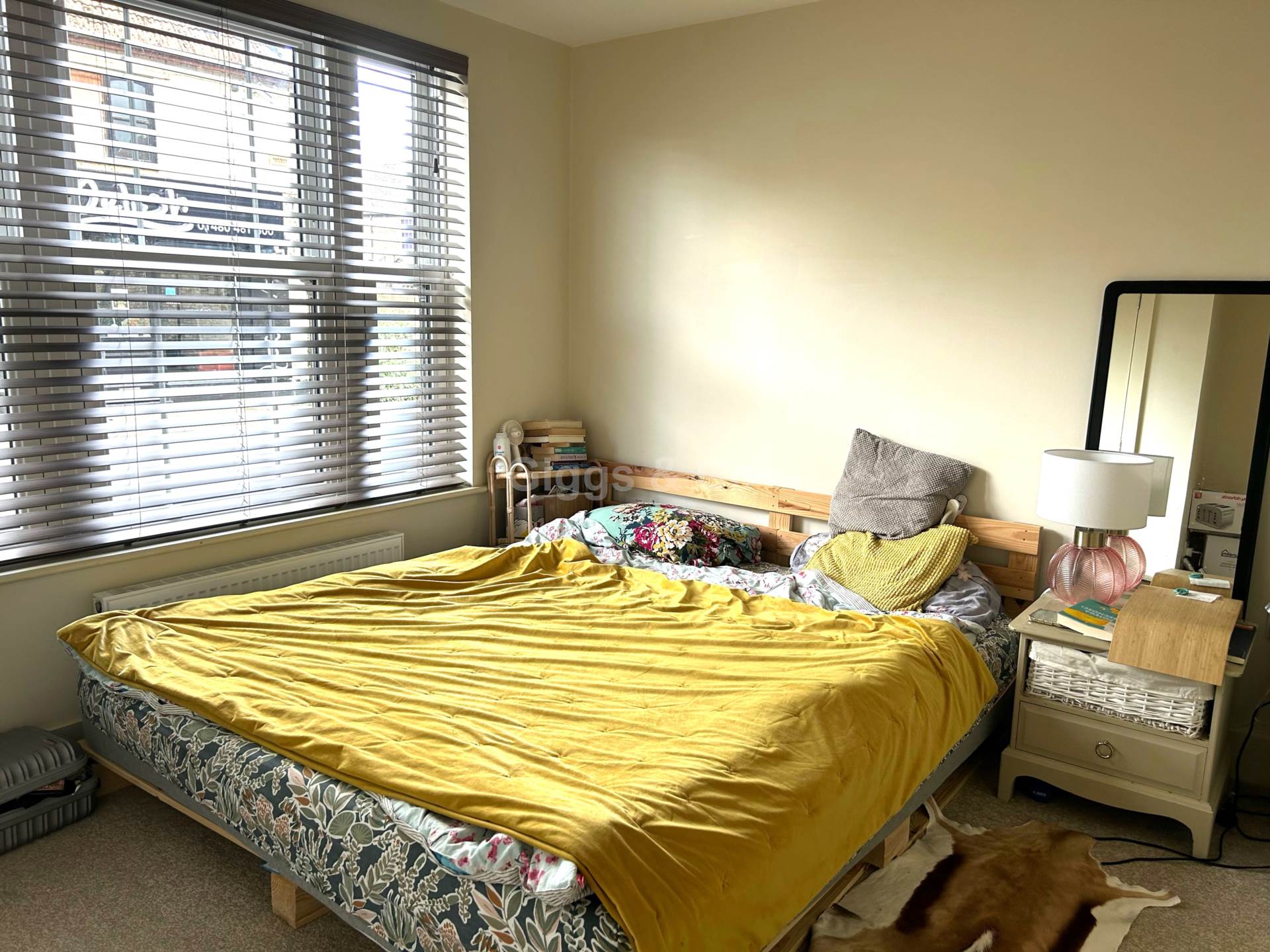 2 bed flat to rent in Hopbine Yard, St Ives  - Property Image 5