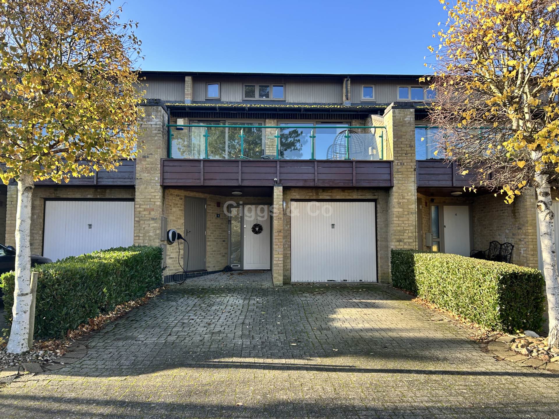 3 bed town house to rent in Addington Walk, St Neots - Property Image 1