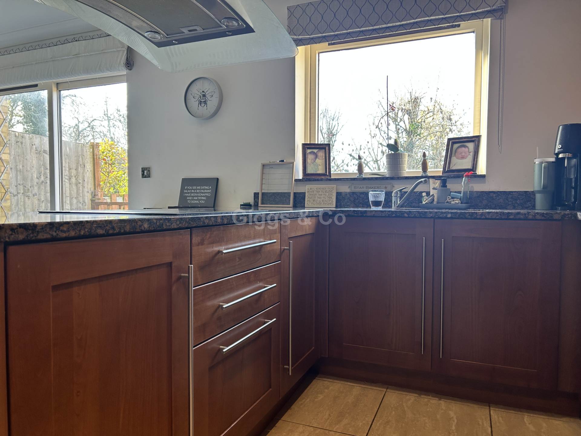 3 bed town house to rent in Addington Walk, St Neots  - Property Image 4