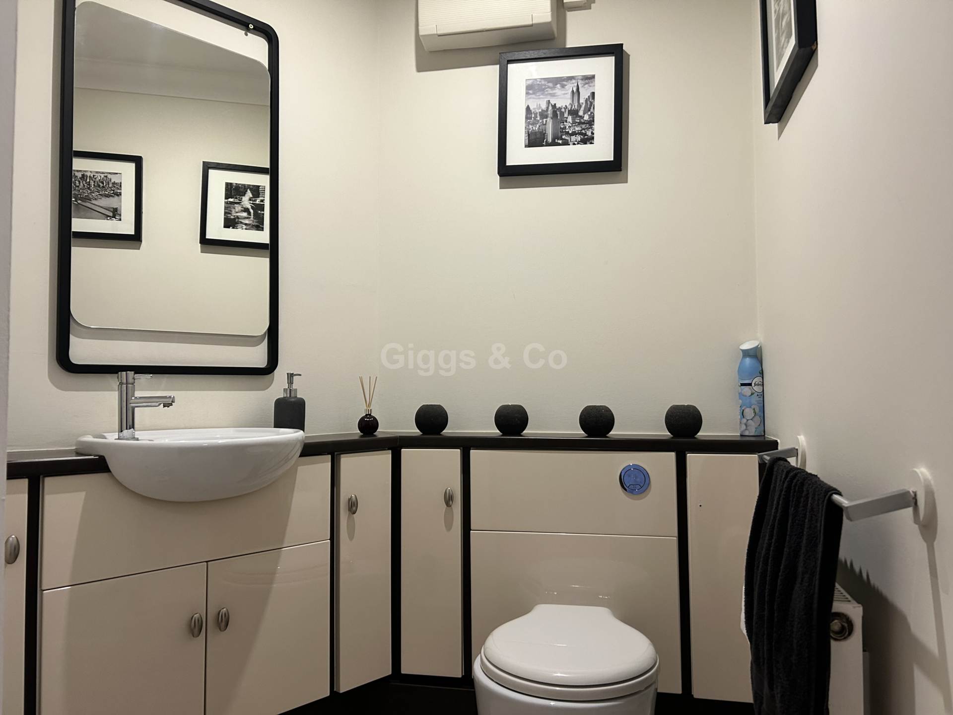 3 bed town house to rent in Addington Walk, St Neots 6