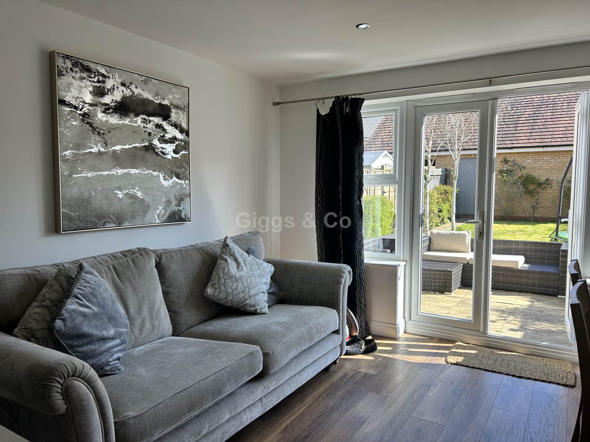 3 bed terraced house to rent in Green Walk, Cambridge 4