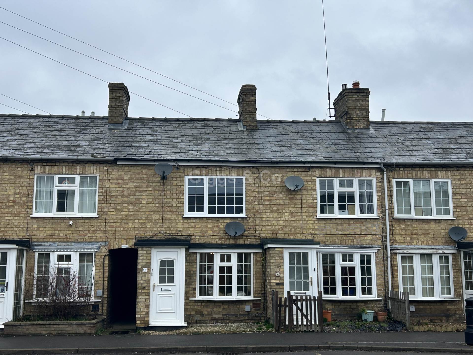 A two bedroom period cottage on St.Neots Road in Eaton Ford. Benefiting from lounge, dining space and kitchen on the ground floor. Upstairs you will find two double bedrooms and family bathroom with shower over the bath. Quaint garden space to the rear. AVAILABLE EARLY MARCH
