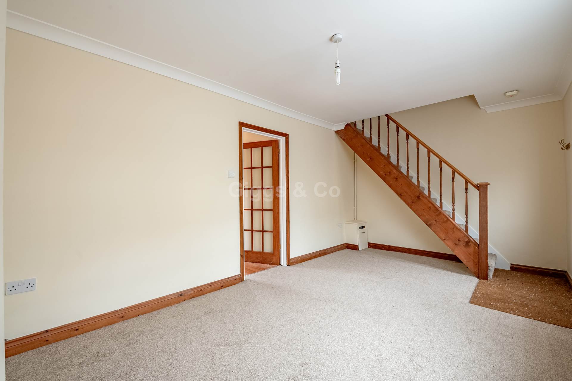 2 bed semi-detached house to rent in Ermine Street, Huntingdon  - Property Image 2