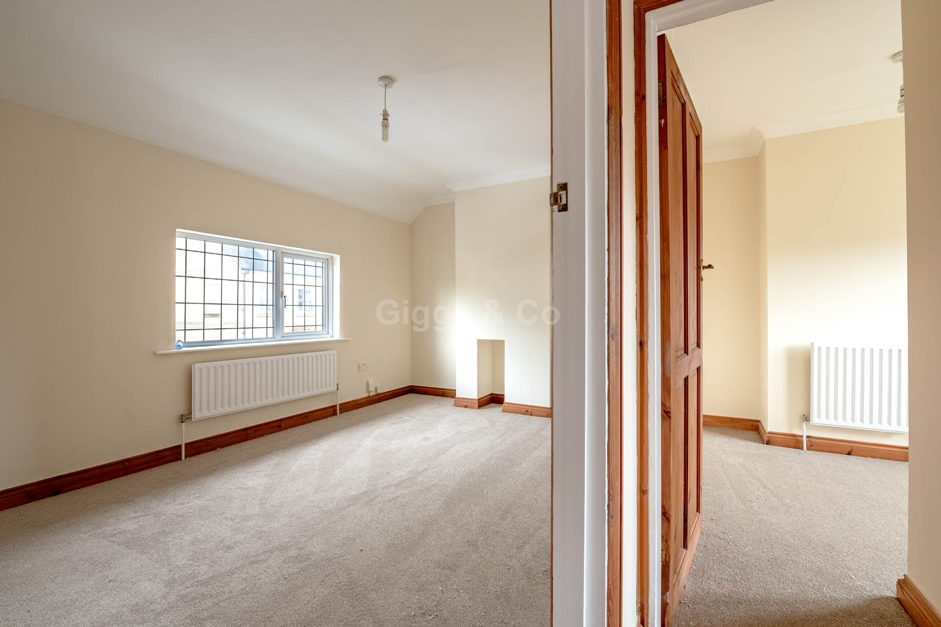 2 bed semi-detached house to rent in Ermine Street, Huntingdon 10