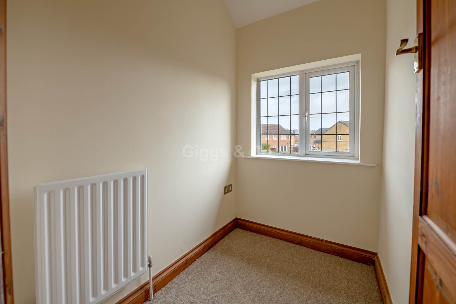 2 bed semi-detached house to rent in Ermine Street, Huntingdon 14