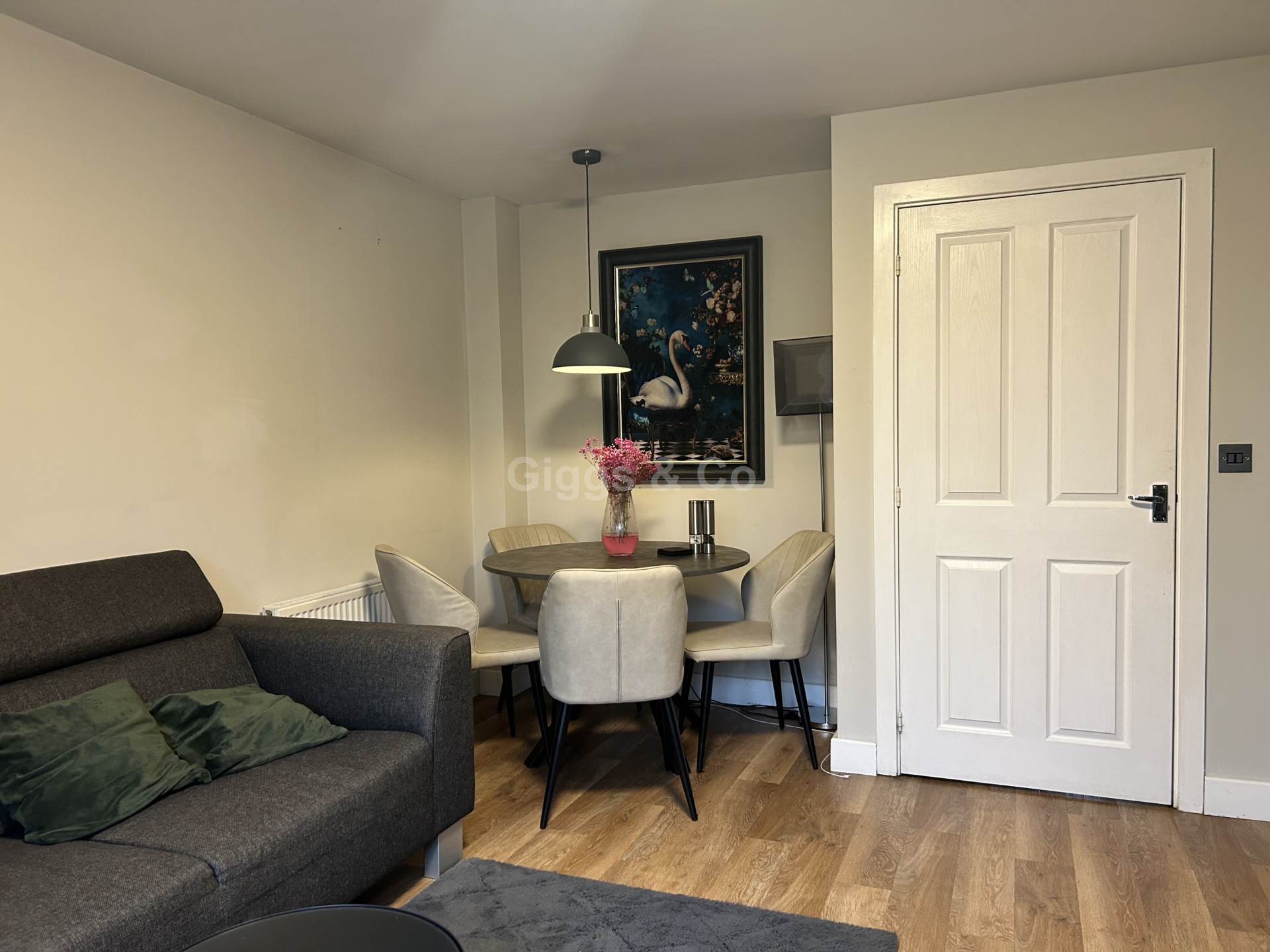 4 bed town house to rent in Linton Close, St Neots  - Property Image 3