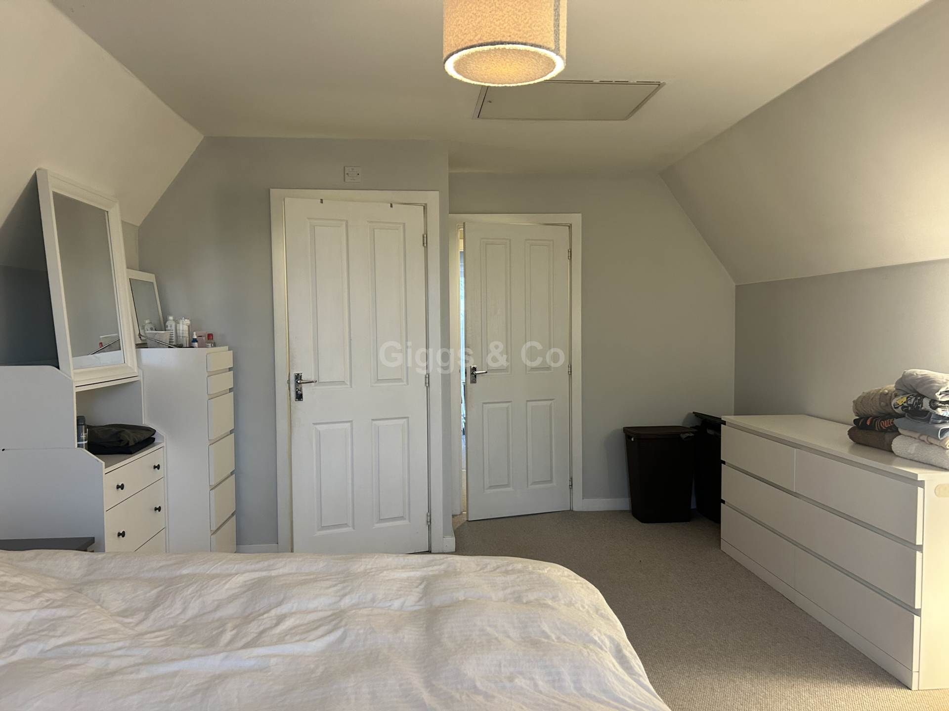 4 bed town house to rent in Linton Close, St Neots  - Property Image 12