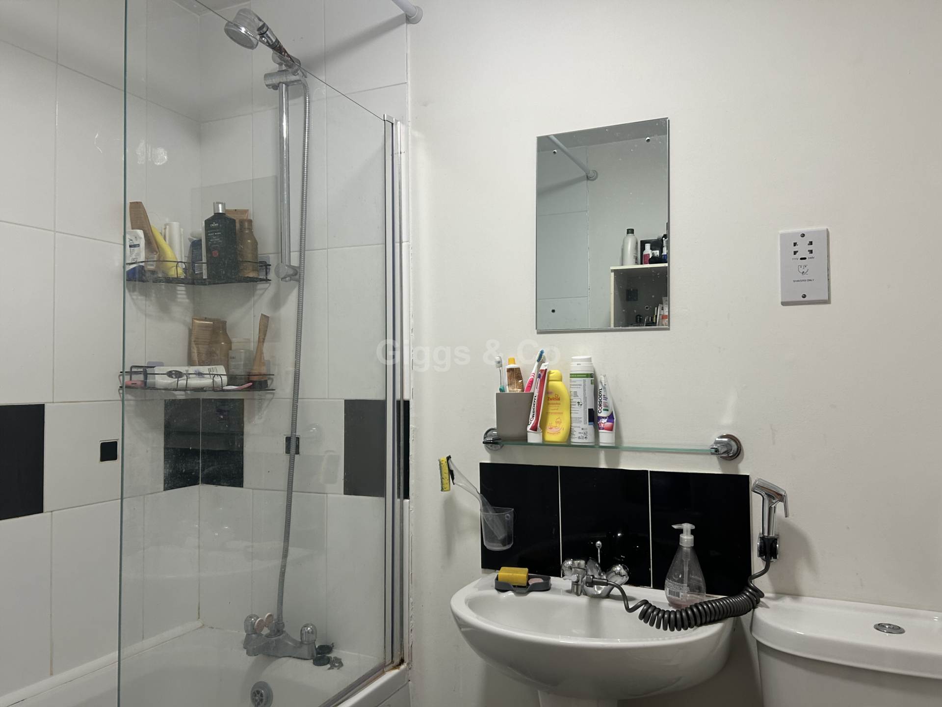 4 bed town house to rent in Linton Close, St Neots 18