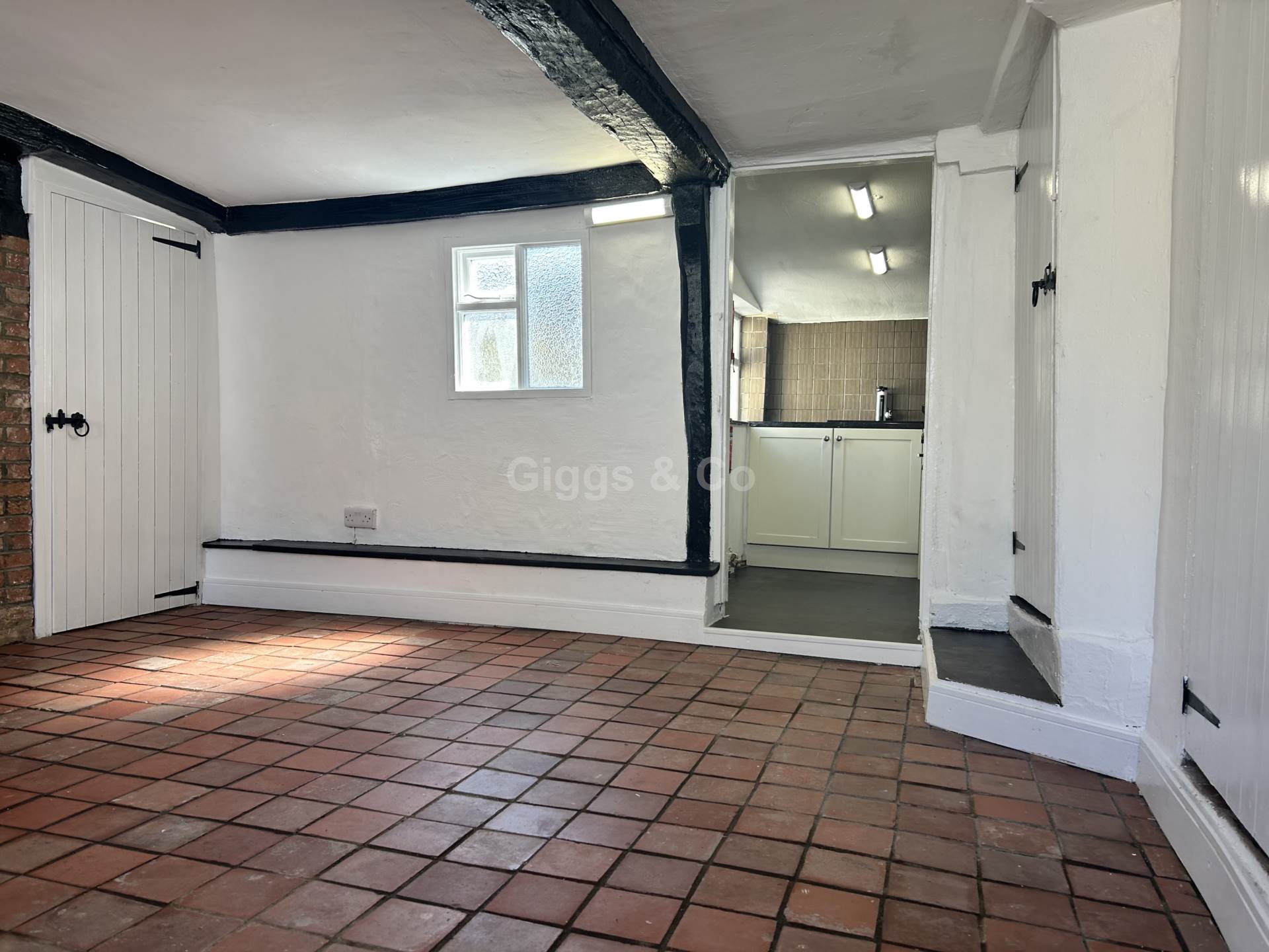 1 bed terraced house to rent in High Street, Huntingdon  - Property Image 2