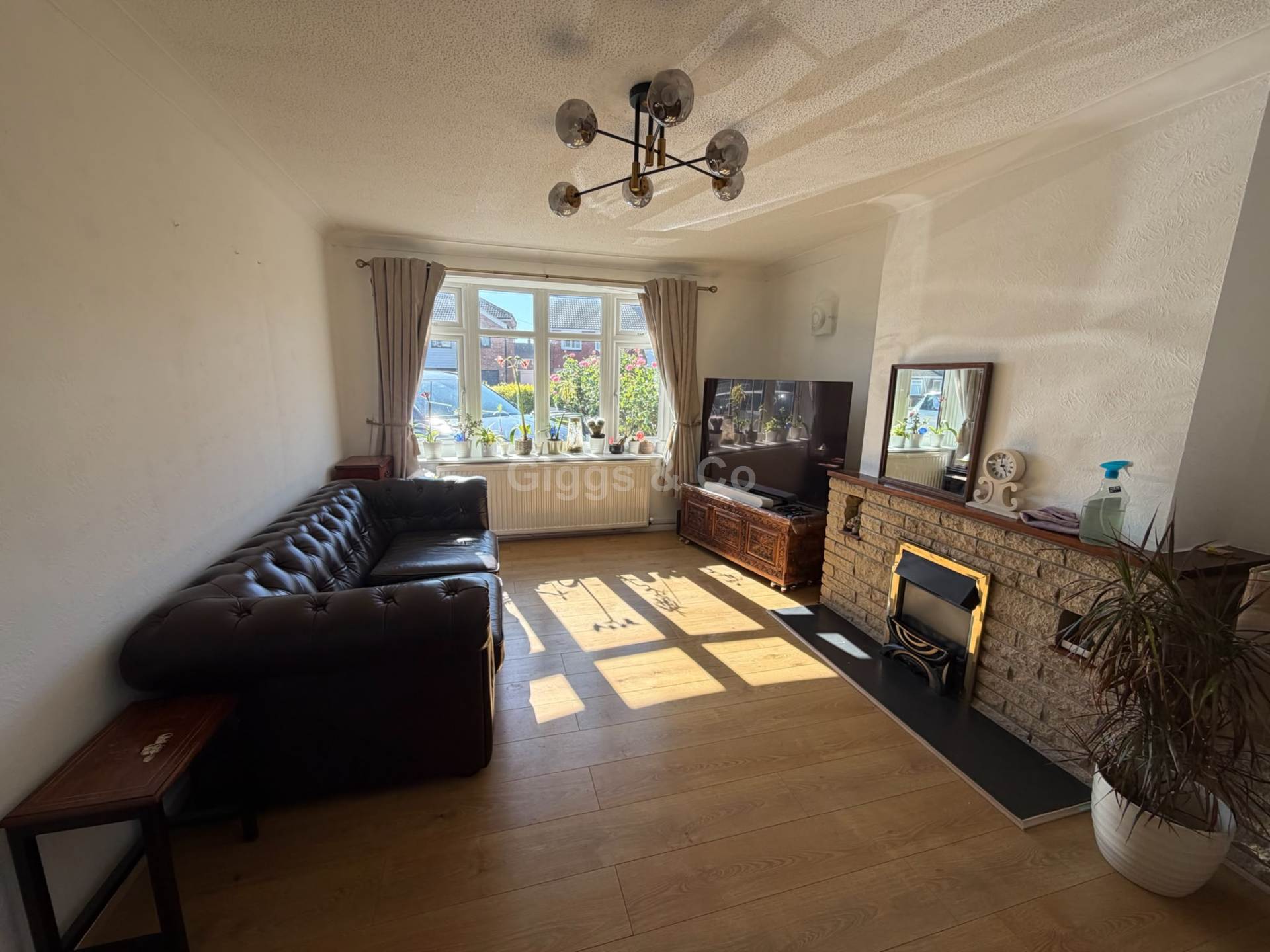 3 bed semi-detached house to rent in Longsands Road, St Neots  - Property Image 2