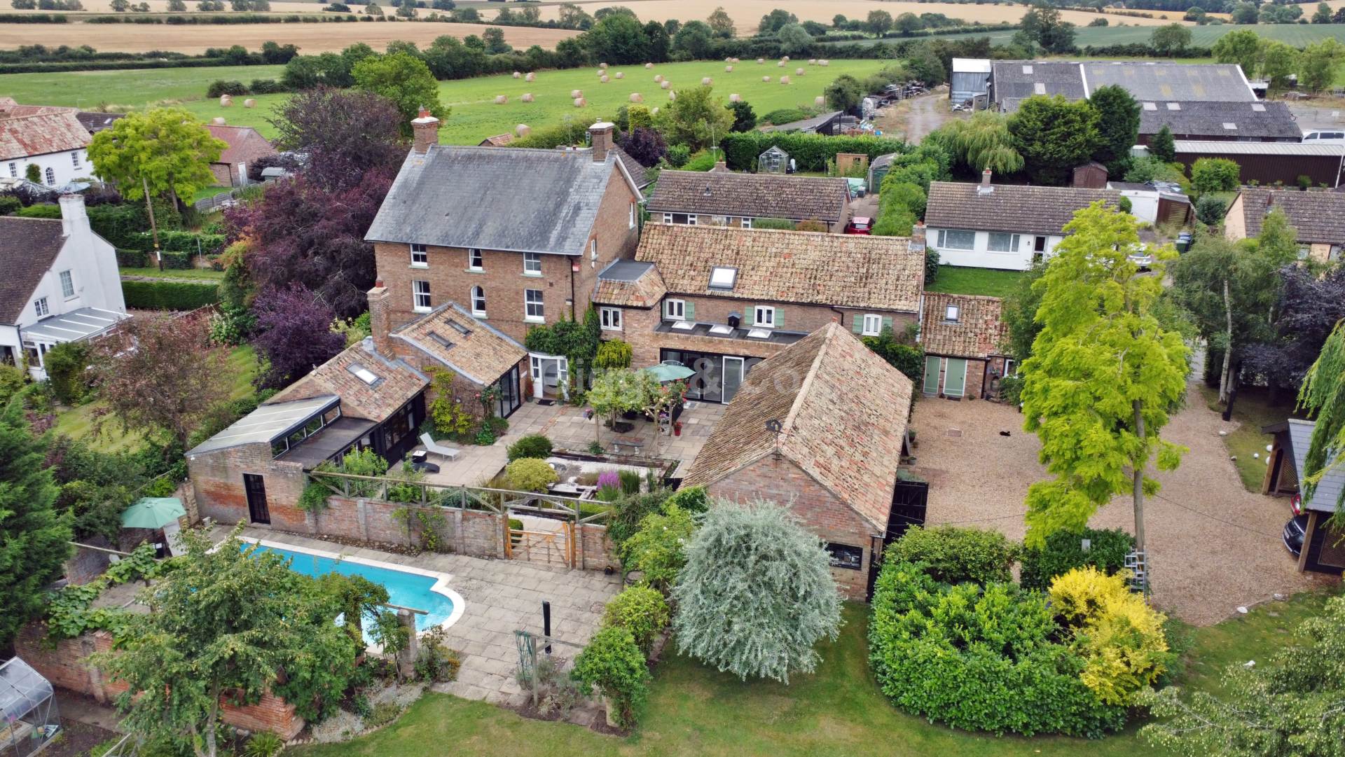 7 bed detached house to rent in Mill Road, Huntingdon 23