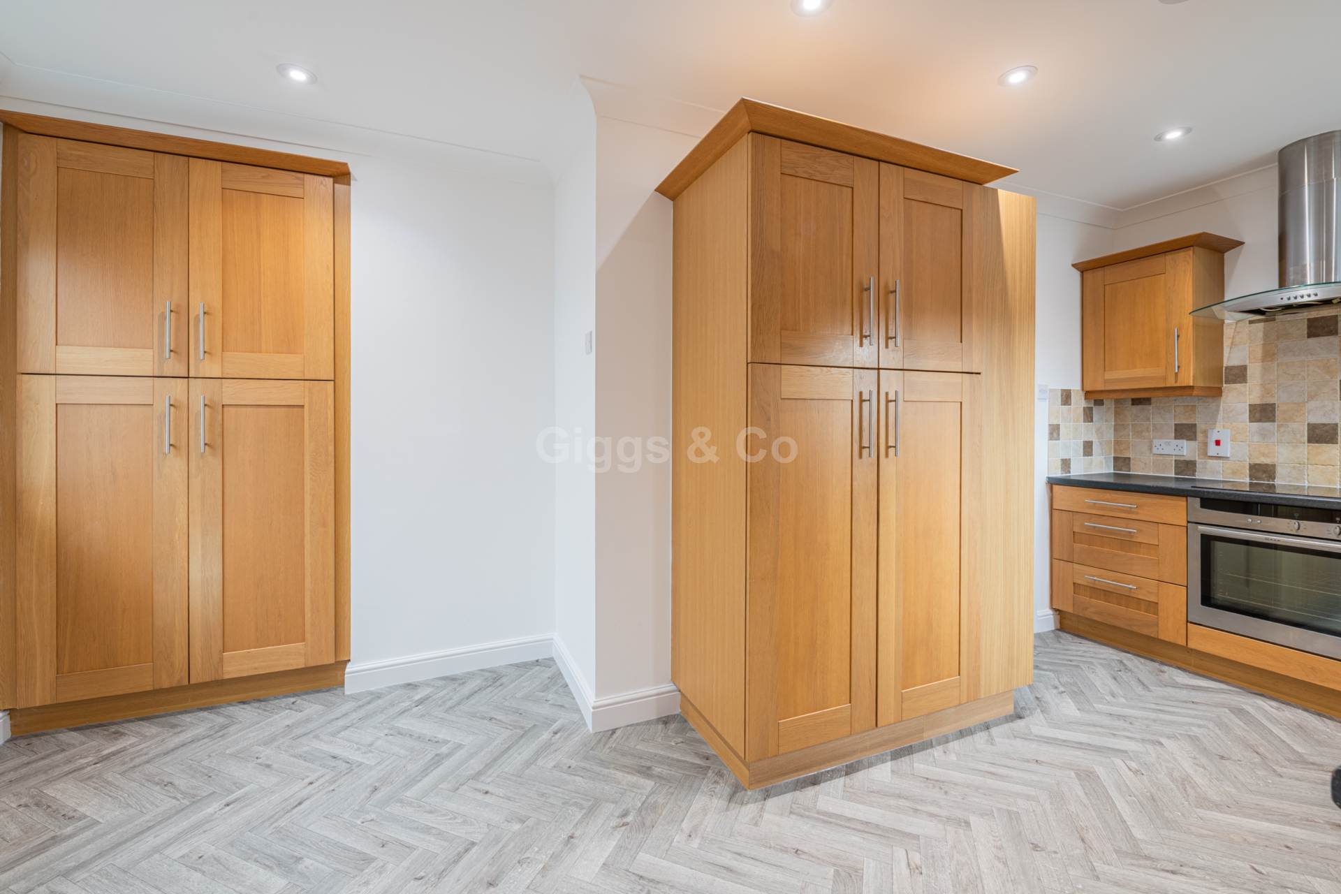 4 bed bungalow to rent in Cross Hall Road, St Neots  - Property Image 10