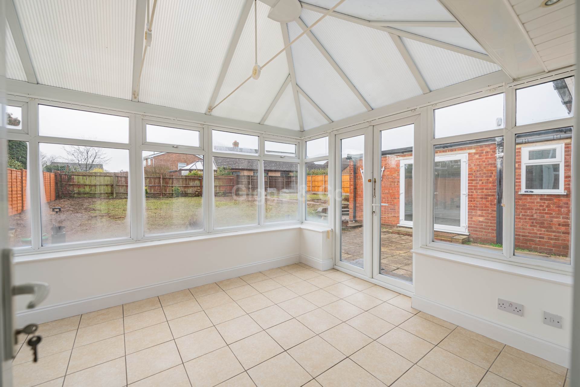 4 bed bungalow to rent in Cross Hall Road, St Neots  - Property Image 17