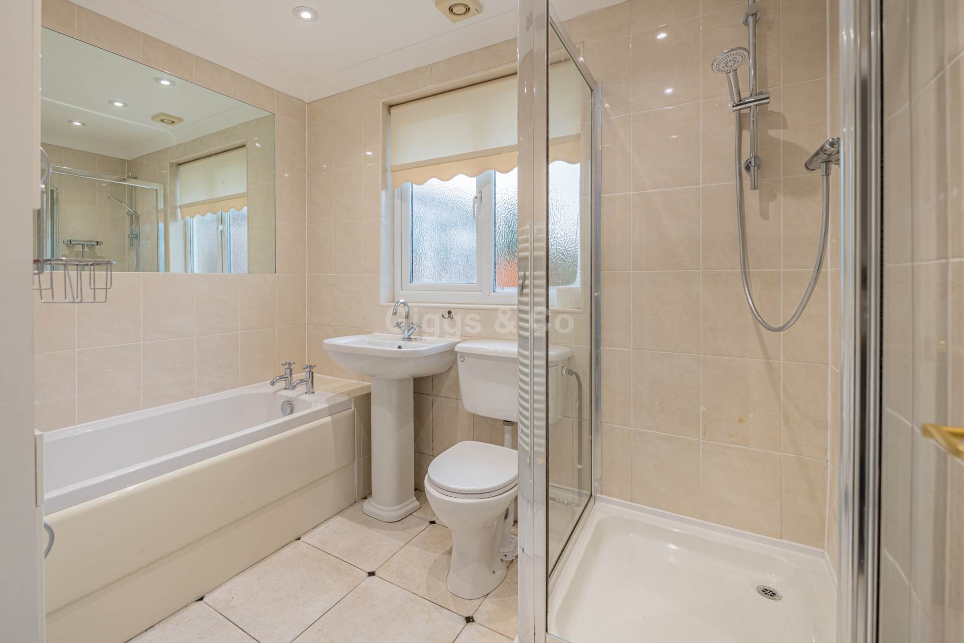 4 bed bungalow to rent in Cross Hall Road, St Neots  - Property Image 26