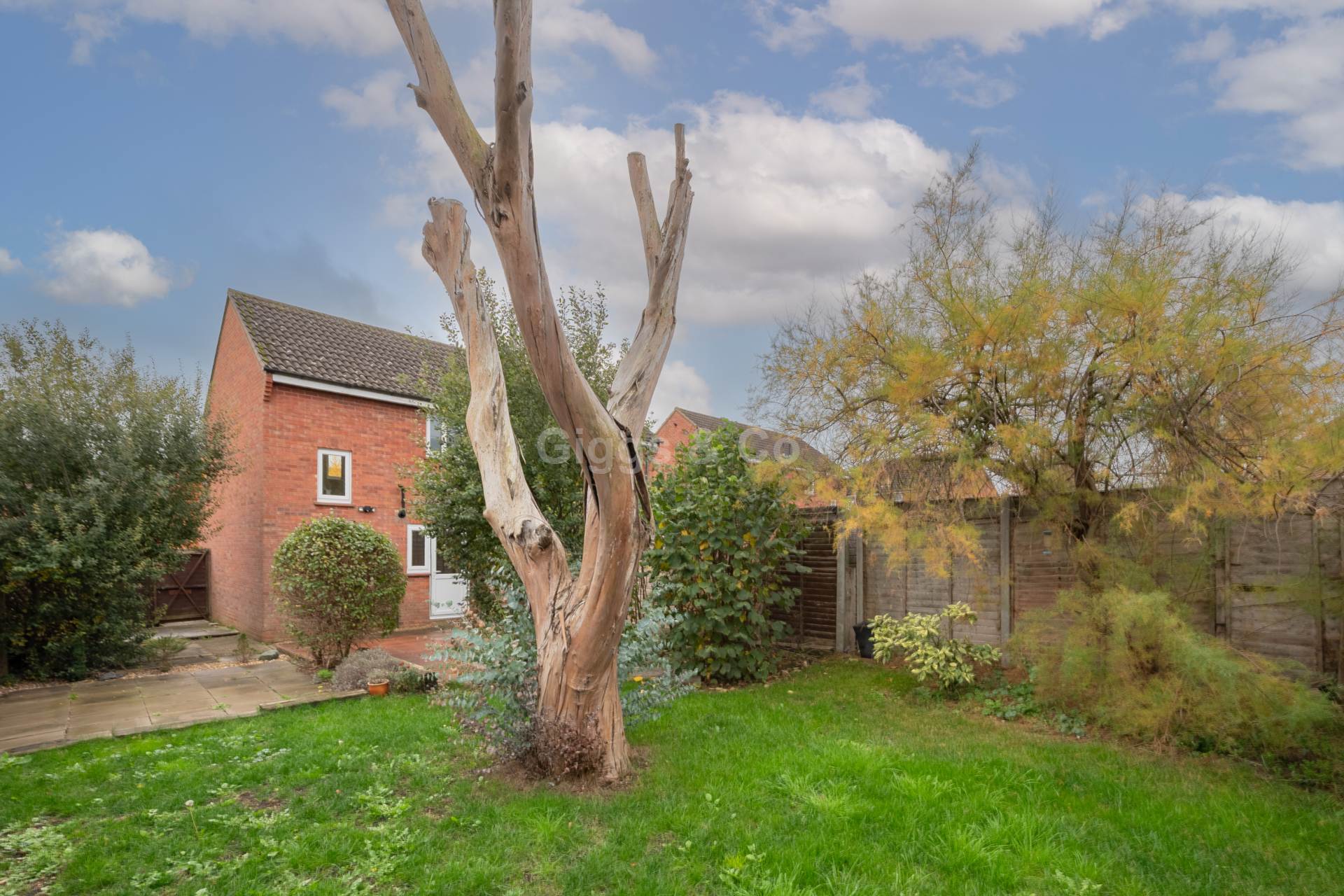 1 bed semi-detached house to rent in Lady Way, St Neots  - Property Image 8