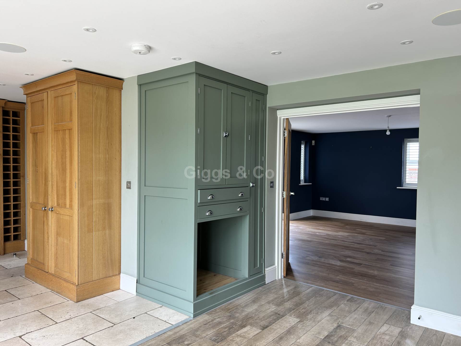 4 bed detached house to rent in Chandlers, Huntingdon 6