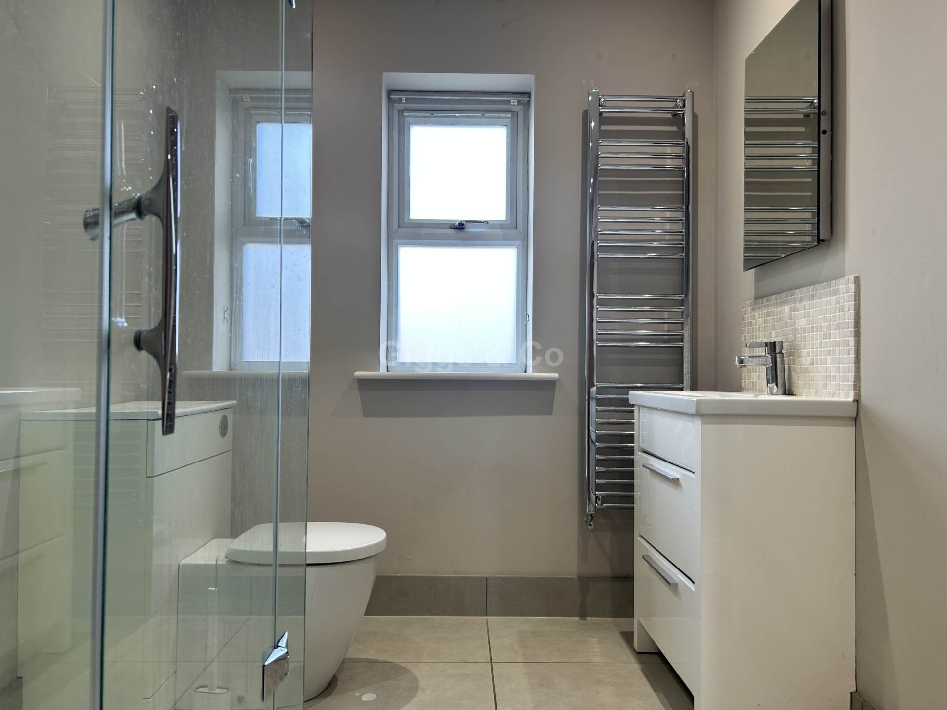 4 bed detached house to rent in Chandlers, Huntingdon 14